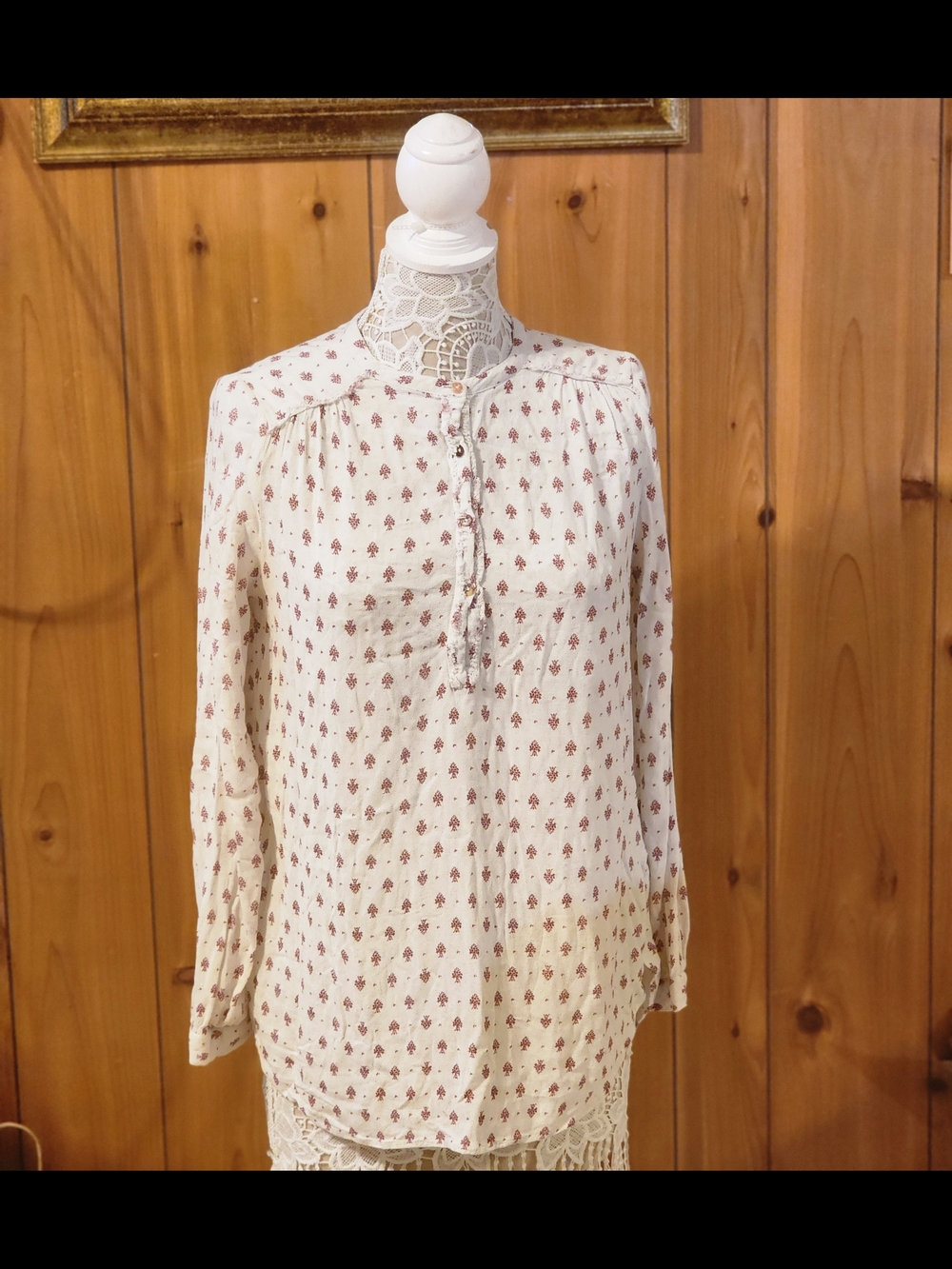 H&M Cream Button-Front Printed Peasant Blouse with Red Motif